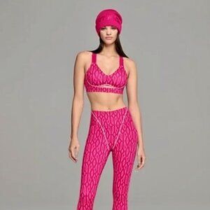 Ivy Park X Adidas Limited Edition pink Mammogram Cut out bra size Medium.